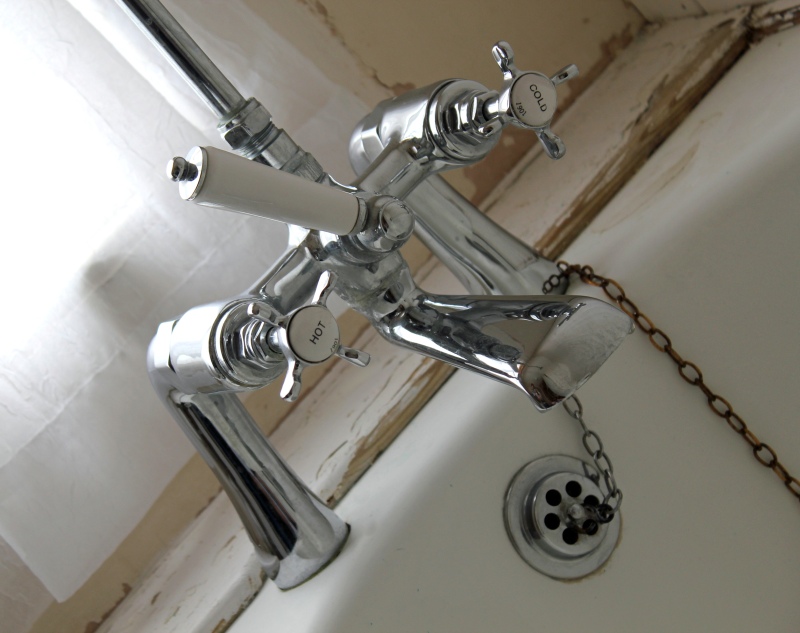 Shower Installation Lingfield, Dormansland, Crowhurst, RH7